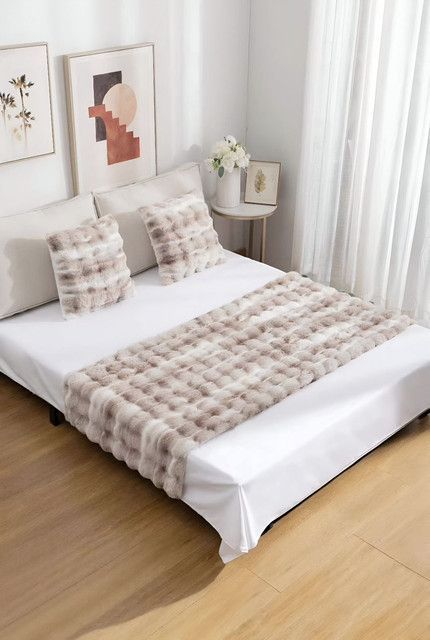 JUEGO DE PIECERA DE CAMA MAS 2 COJIN CON FUNDAS MODELO BURBUJA CAFÉ-1