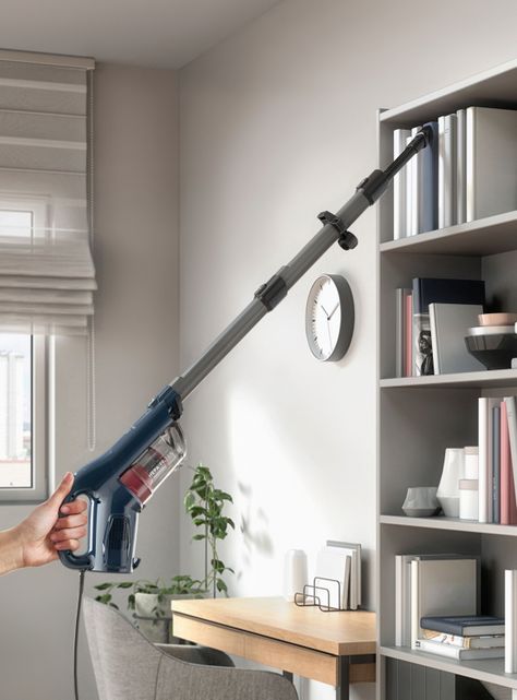Aspiradora Vertical Electrolux Ciclónica 3 en 1 1300W PTE10-4