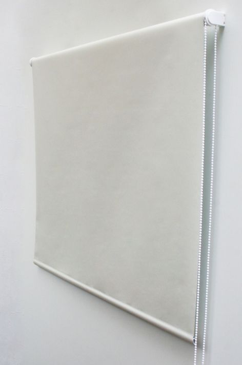 Cortina Roller Blackout Basic Blanco invierno 110x220 cm-1