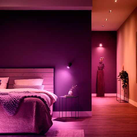 Ampolleta LED Philips Inteligente 8W E27 Millones de Colores-12