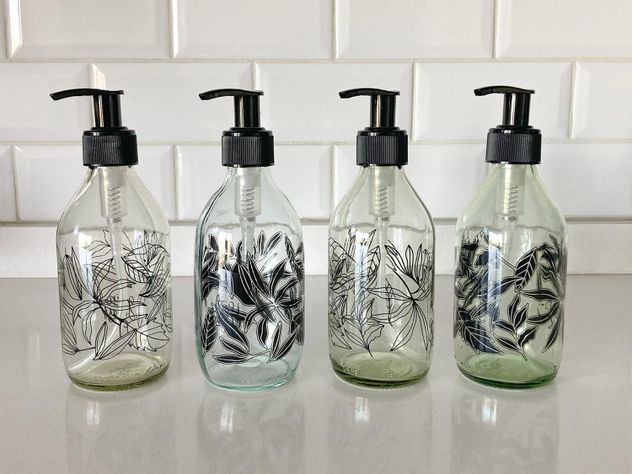 Dispensadores diseño Florales multiuso color Transparentes (2 Unidades) - 296 ml-6