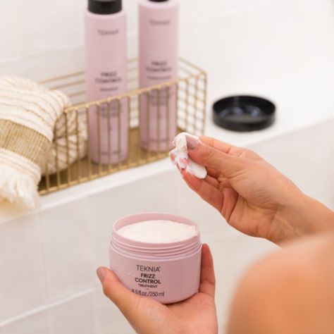 Tratamiento Lakme Teknia Frizz Control 250ml-4