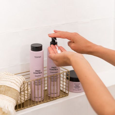Acondicionador Lakme Teknia Frizz Control 300ml-3