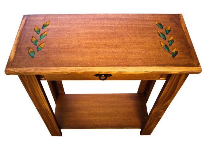 MESA DE ARRIMO CAFE CON GRABADO DE RESINA ESPIGA-1