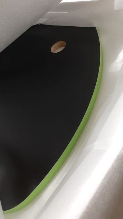 Escritorio Gamer U  Luces led 140 CM patas de fierro -3