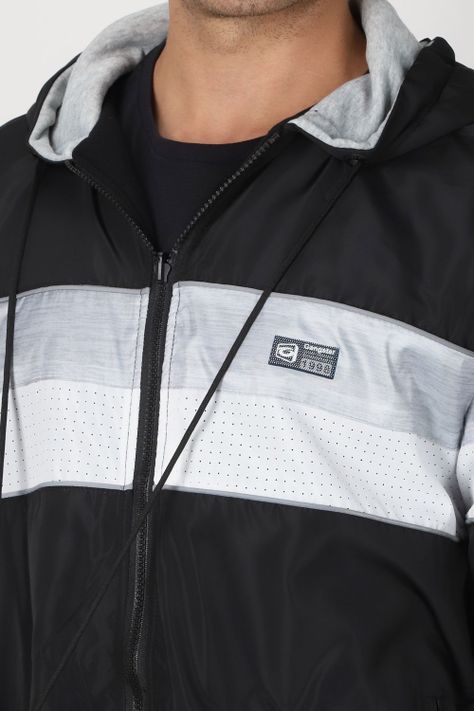 Cortaviento Reversible Fate Negro Gangster-3