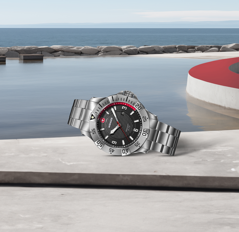 Reloj Seaforce correa acero inox, dial negro 43 mm Wenger-3