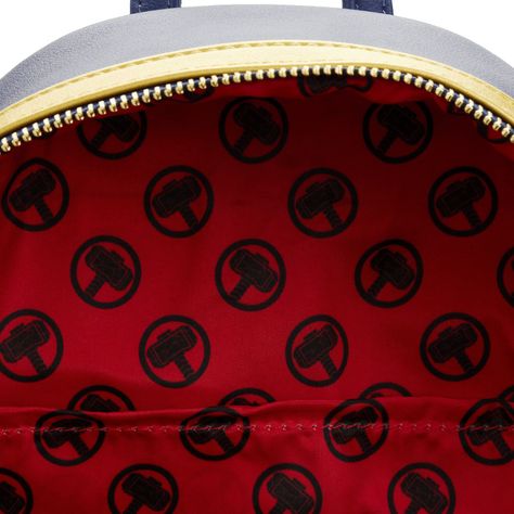 Mochila Loungefly Marvel Thor Love And Thunder-4
