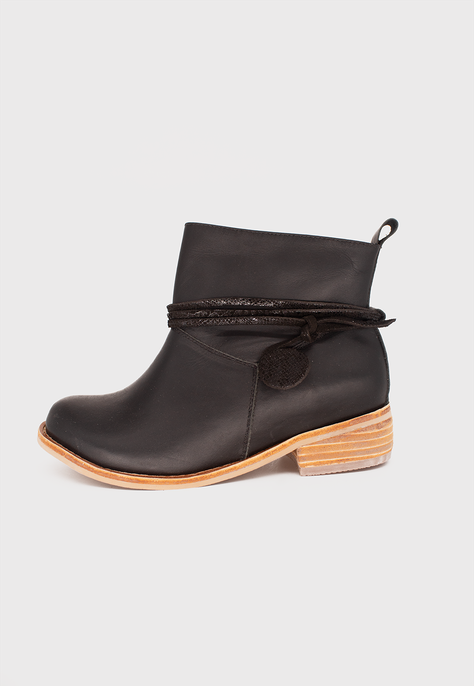 Botin Sofia Negro Cuero -1