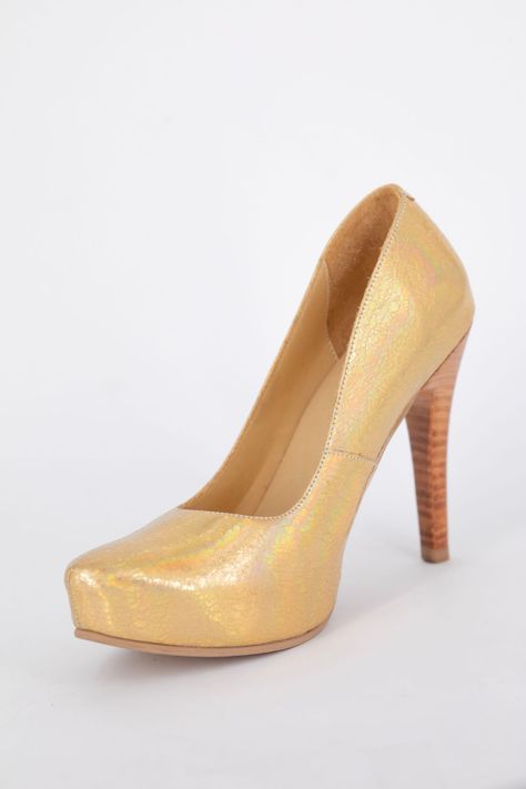 Stiletto Dorado Tornasol Pao Pecados  -2
