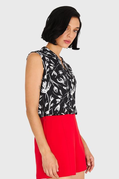 Blusa Cuello Mao Floral Negro Nicopoly-2