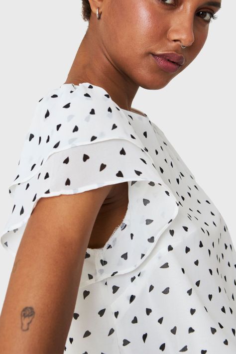 Blusa Print Corazones Blanco/Negro Nicopoly-5