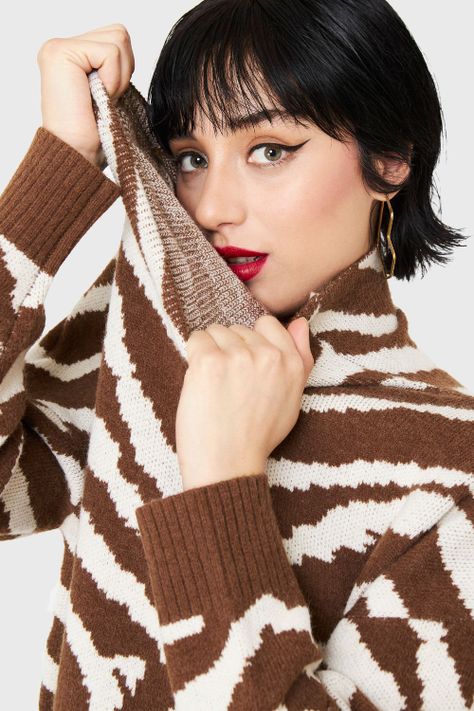 Sweater Atigrado Cuello Alto Café Nicopoly-5