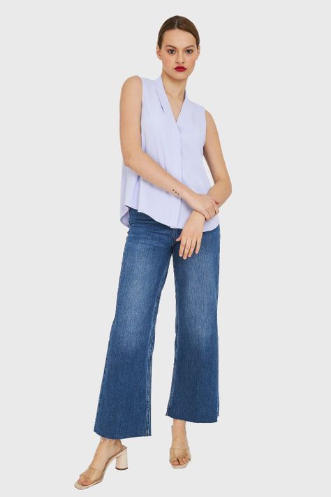 Blusa Escote V Sin Mangas Celeste Nicopoly-1
