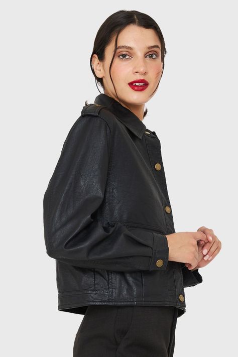 Chaqueta Cuello Camisero Ecocuero Negro Nicopoly-2