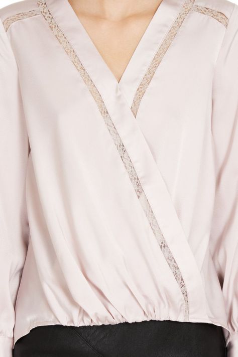Blusa Detalles Encaje Rosado Nicopoly-4