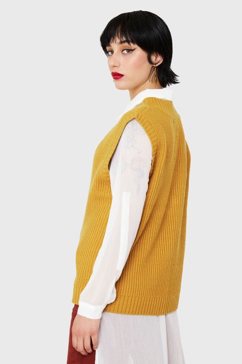 Chaleco Cuello V Oversize Mostaza Nicopoly-3