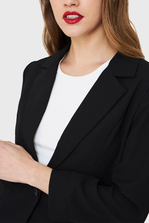 Blazer Corto Negro Nicopoly-5