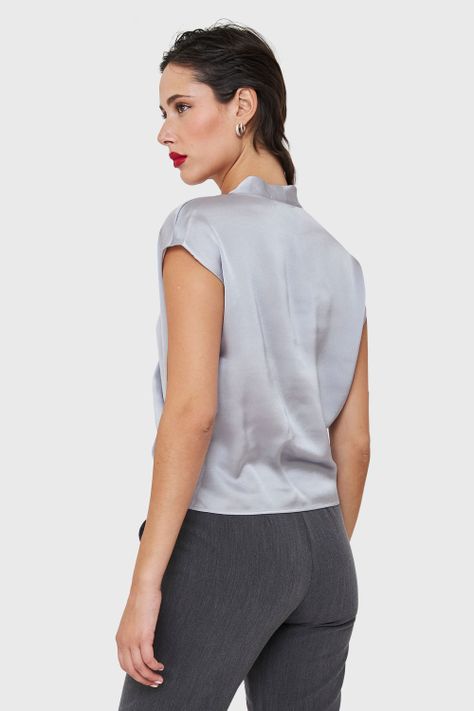 Blusa Efecto Cruzado Tipo Satín Gris Nicopoly-3