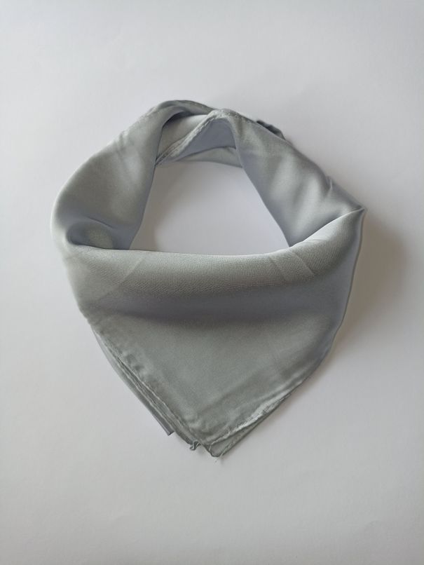 Gris