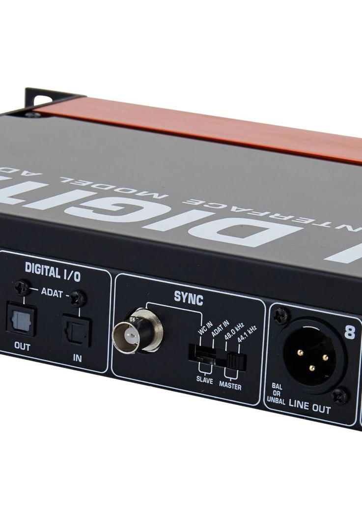 Preamplificador Microfonos Behringer Ultragain Digital ADA8200-4