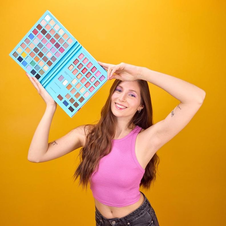 Set de Maquillaje It's Giving Glam-3