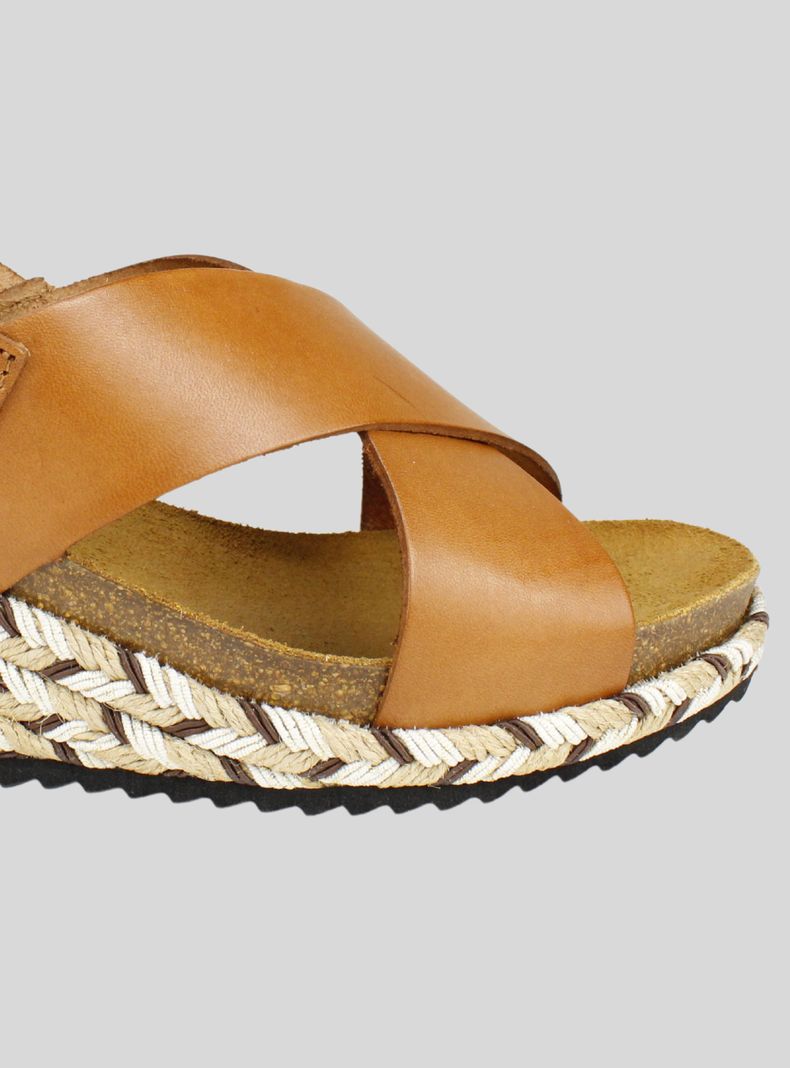 Sandalia Plakton Cintas Cuero Camel-3