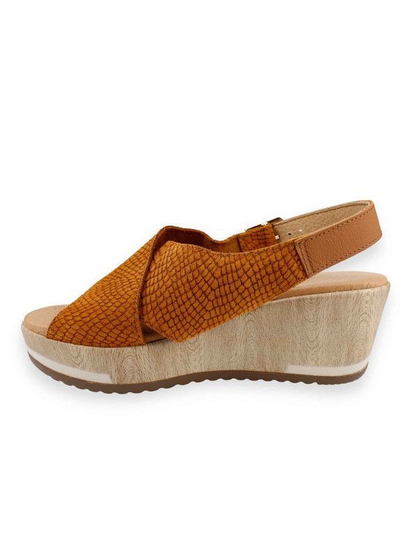 Sandalia Carmela Plataforma Gamuza Camel-2