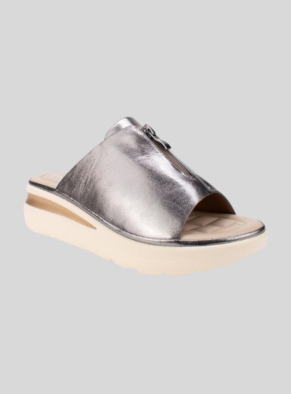 Sandalia New Walk Confort Plateada-1