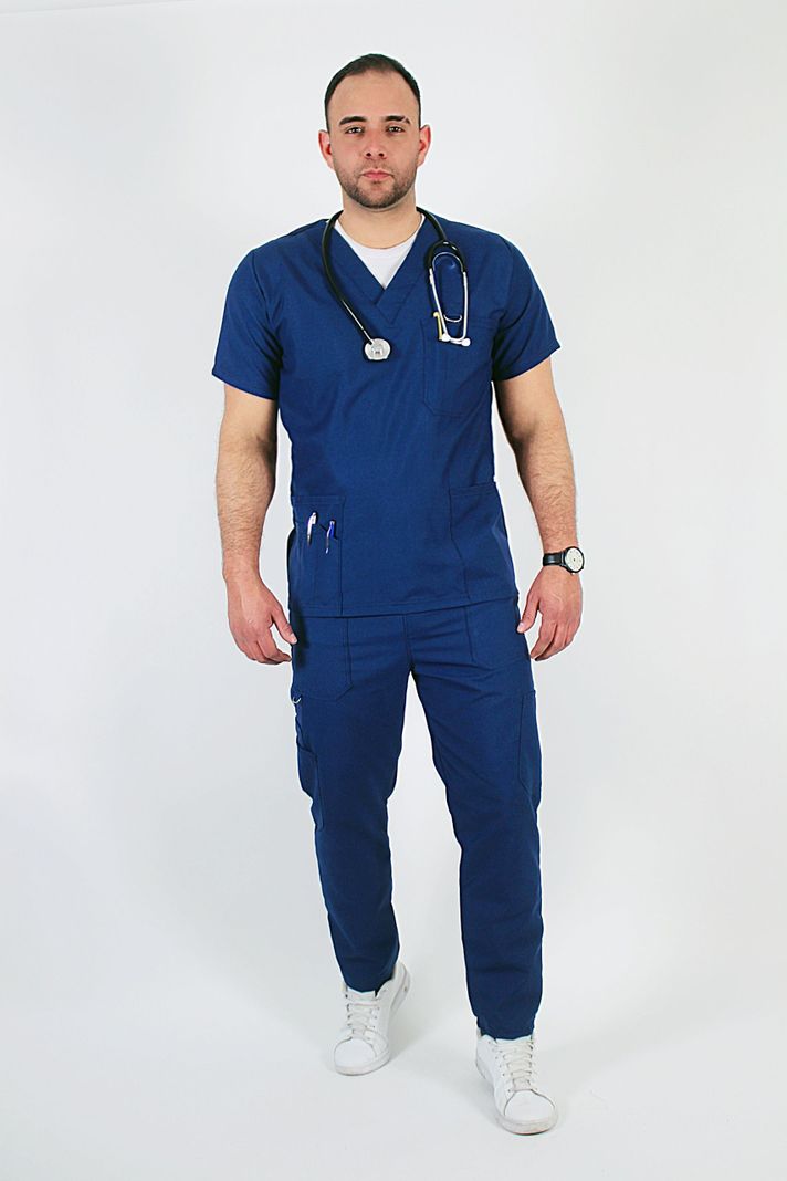 Uniforme Clínico Antifluidos Azul Marino  -0