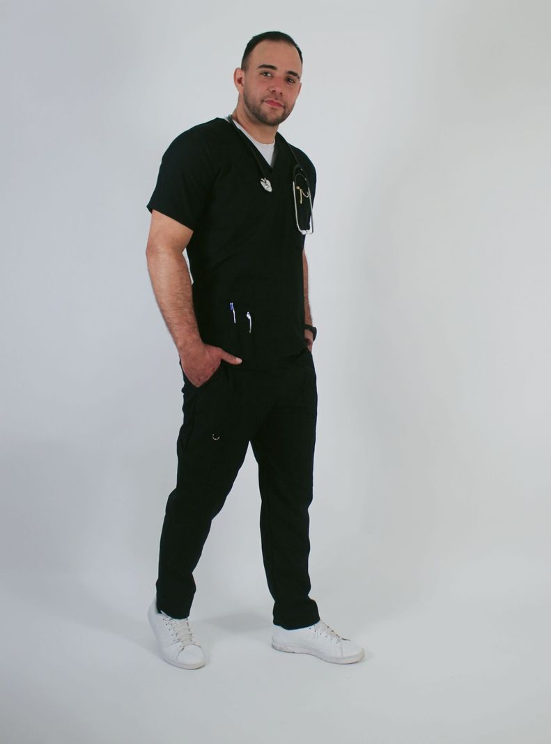 Uniforme Clínico Antifluidos  Negro-0