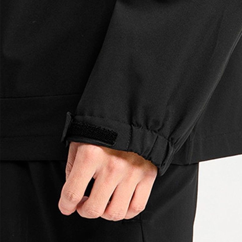 Cortaviento Impermeable Urbano Hombre Negro Estampado-1