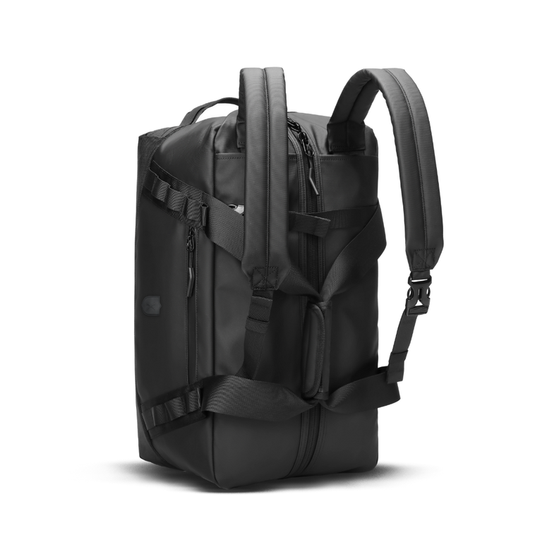 Bolso Deportivo de Lujo Impermeable 35L Negro | Xclusive-1