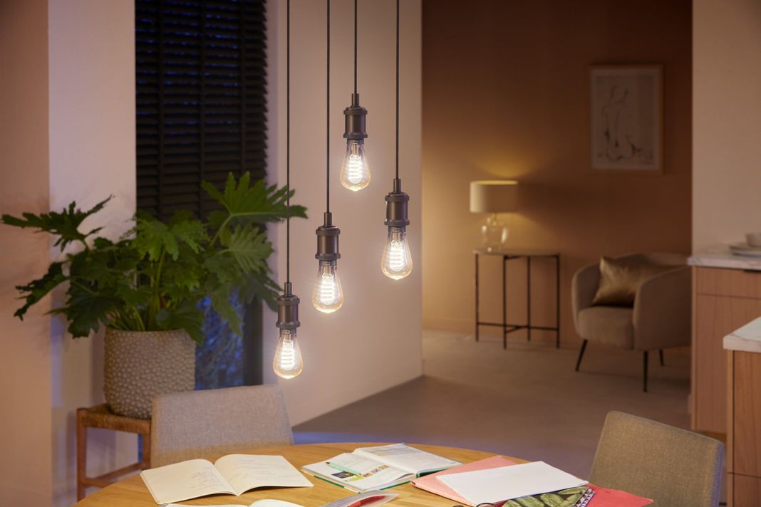 Hue Ampolleta Inteligente Filamento Bluetooth E27 Edison ST64 White Ambiance-5