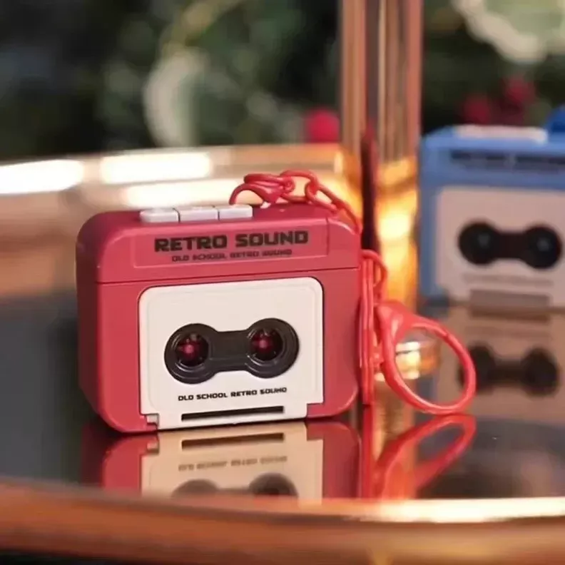 Llavero Grabadora Retro, Ideal Para Regalar A Tú Pareja Amor-1