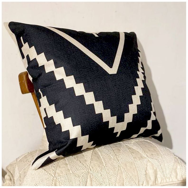 Cojín Tribal 45 x 45 cm.-3
