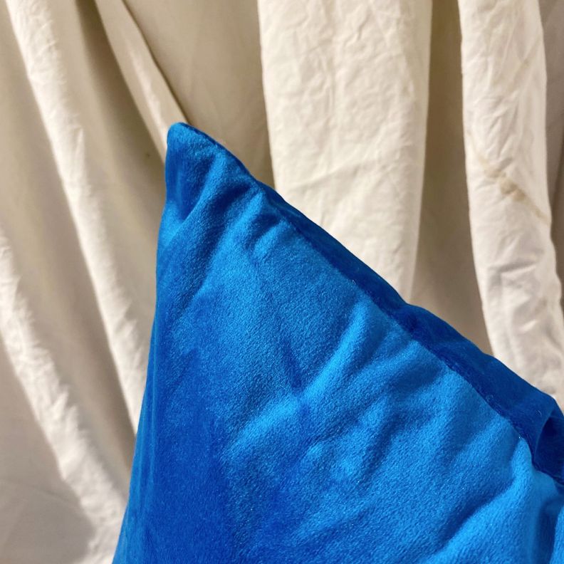 Cojín Azul Terciopelo Velvet-1
