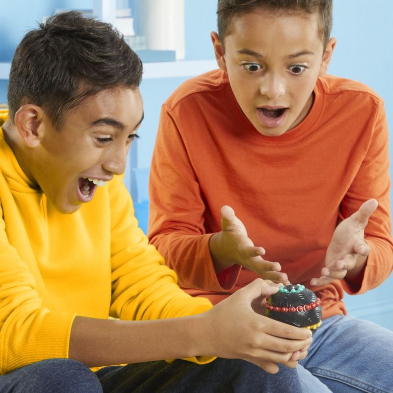 Juego de Mesa Hasbro Gaming Atomix-4