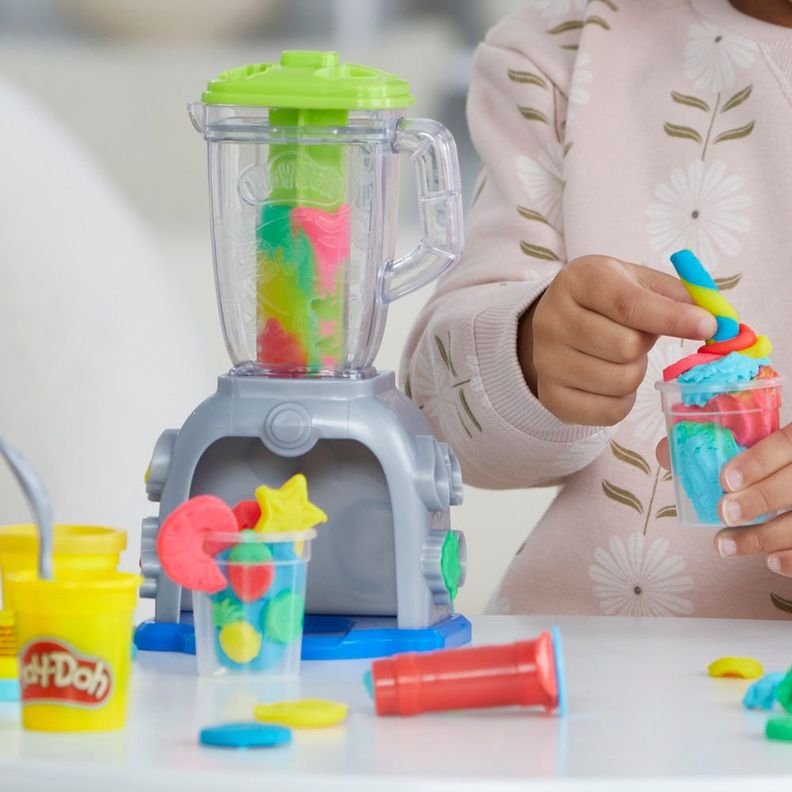Masas y Plastilinas Play Doh Kitchen Creations Licuadora de Batidos Coloridos-7