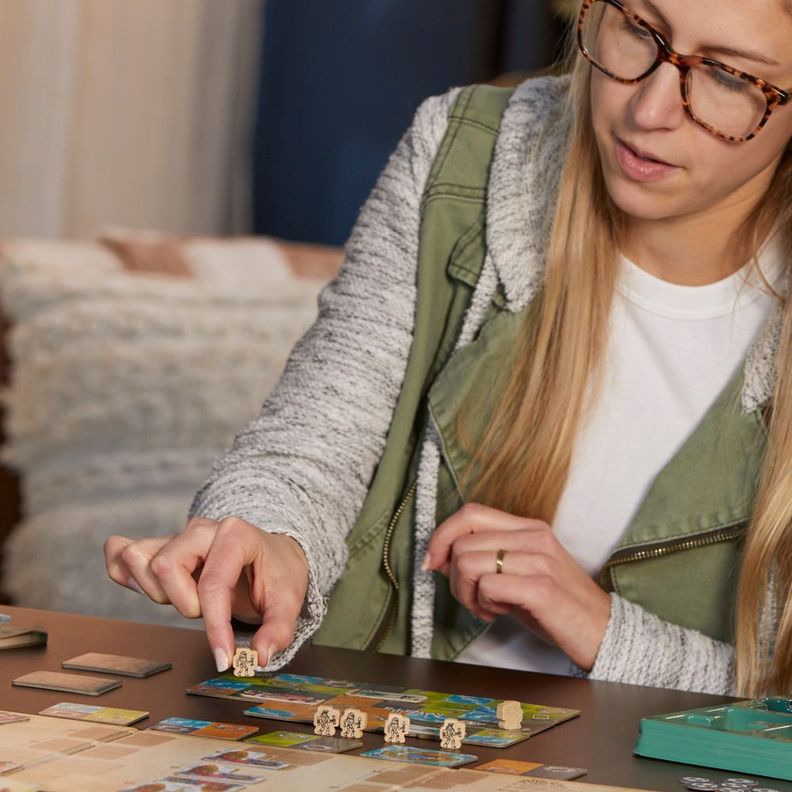 Juego de Mesa Hasbro Gaming El Mundo de Reterra-9
