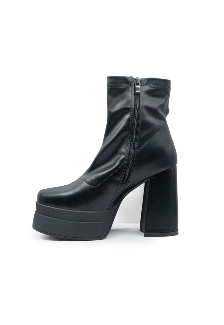 Botin De Mujer Ecocuero Negro Plataforma-2