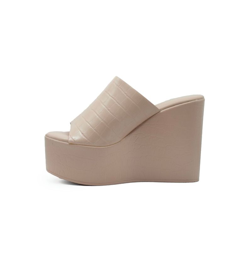 Sandalia cocodrilo tacón cuña beige plataforma mujer-1