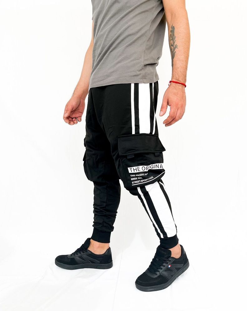 Jogger Cargo Hombre Negro Rayas Negro-1