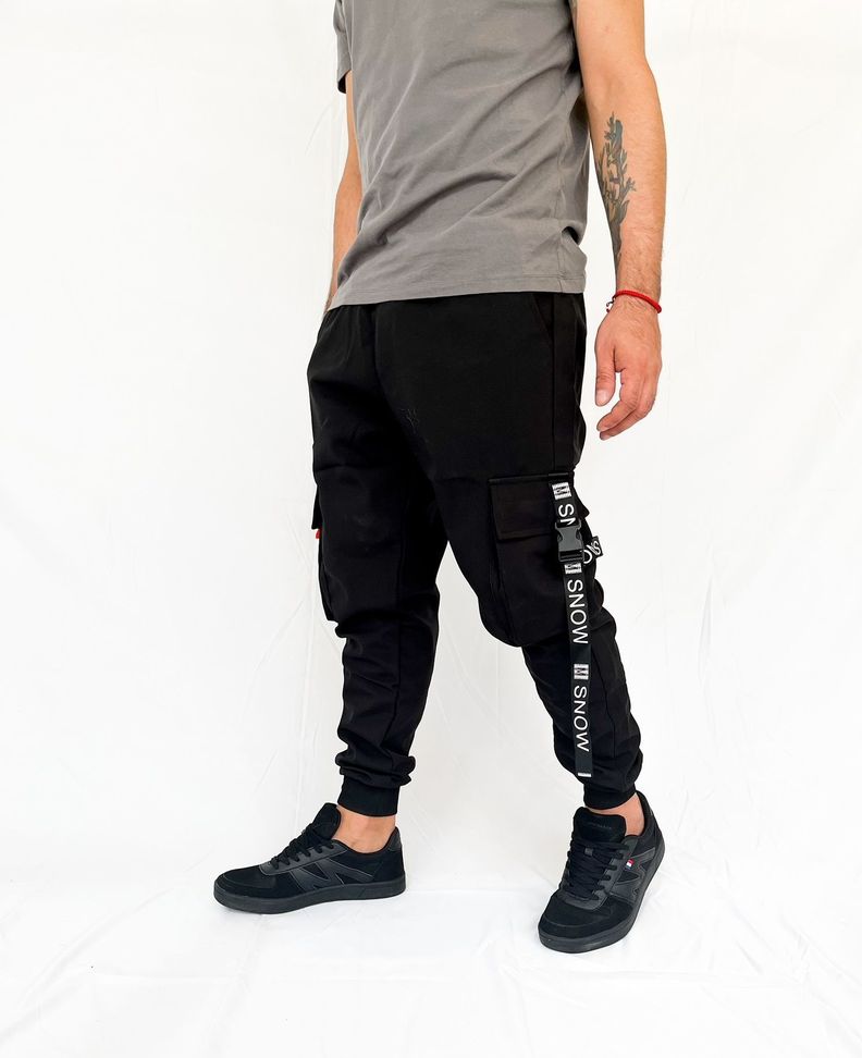 Jogger Cargo Hombre Negro-1