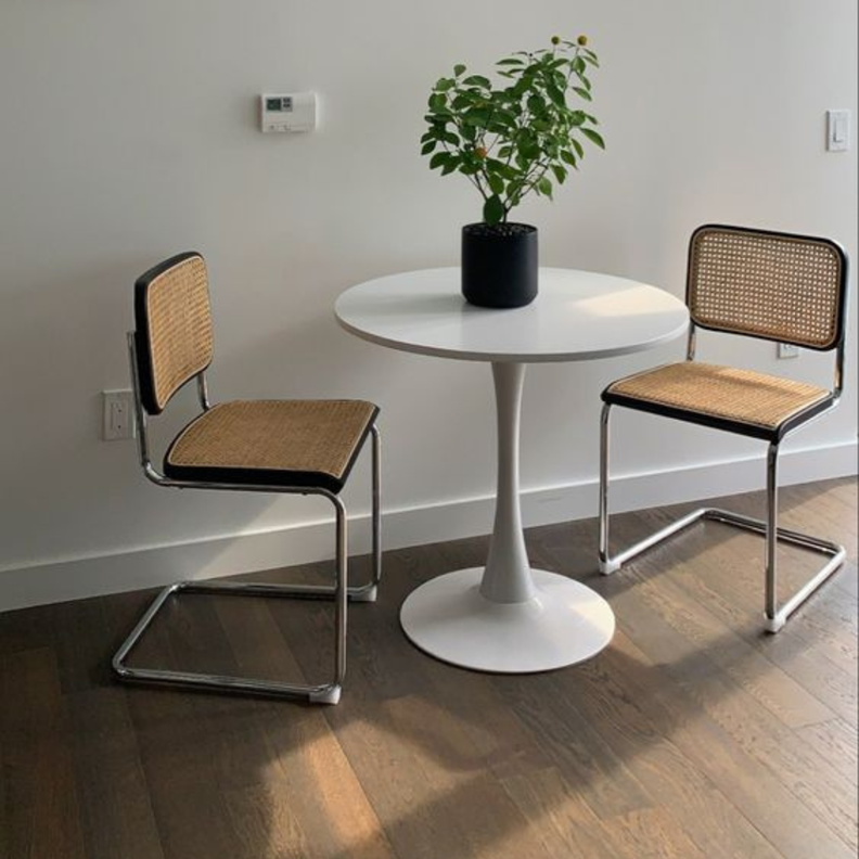 Pack 2 Silla Voladiza color Negro | Ratan & Metal | Comedor/Living-2