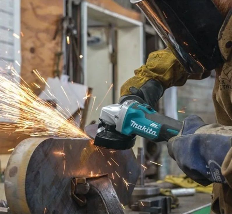 Esmeril Angular 115mm 4-12 Inalámbrico 18v Makita Dga454 (3Ah)-2