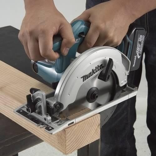 Sierra Circular 18v Inalámbrica 165mm 6-12 Makita DSS611 (5 Ah)-2