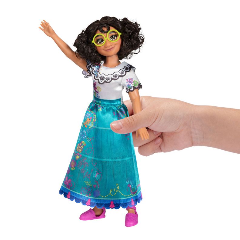 Muñeca Encanto Mirabel Madrigal Fashion-2