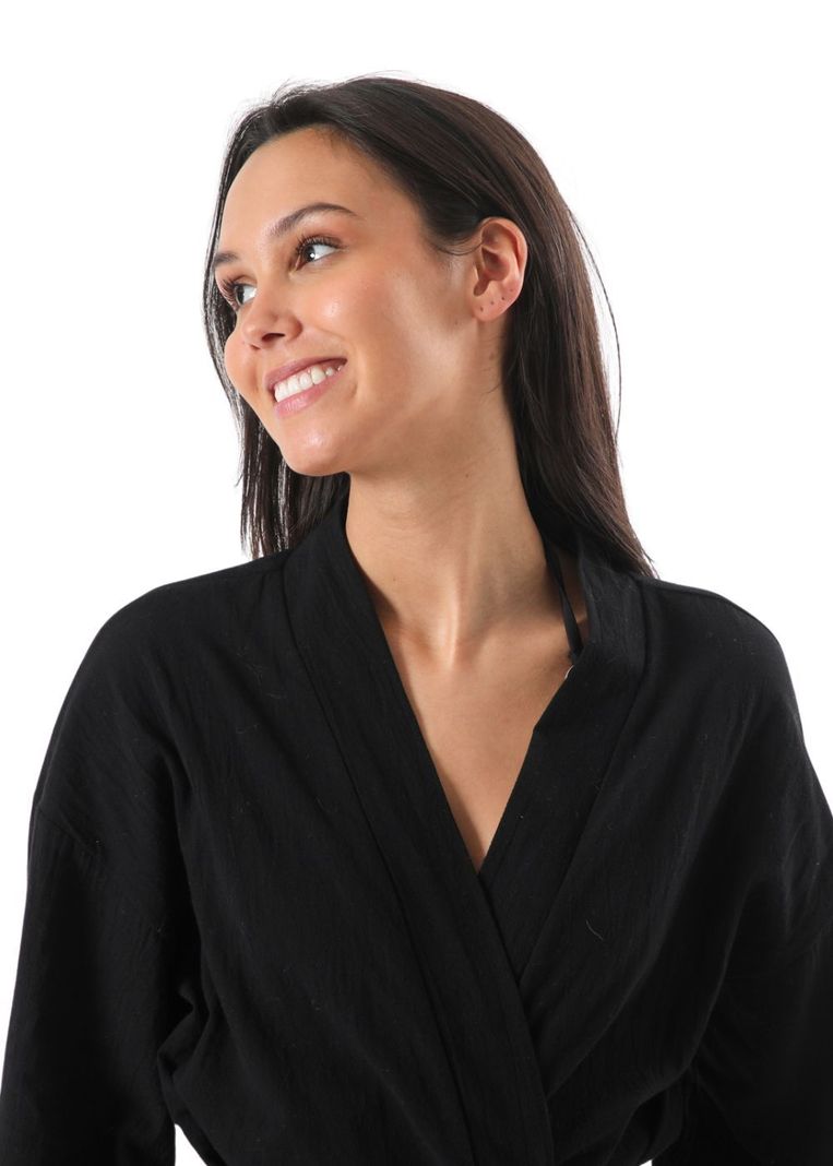 Kimono Okinawa Negro Humana-2