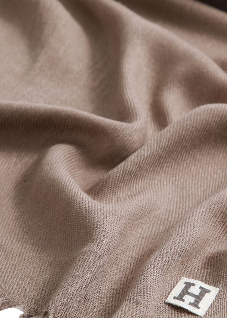 Pañuelo Liso Amelia Taupe Humana-1